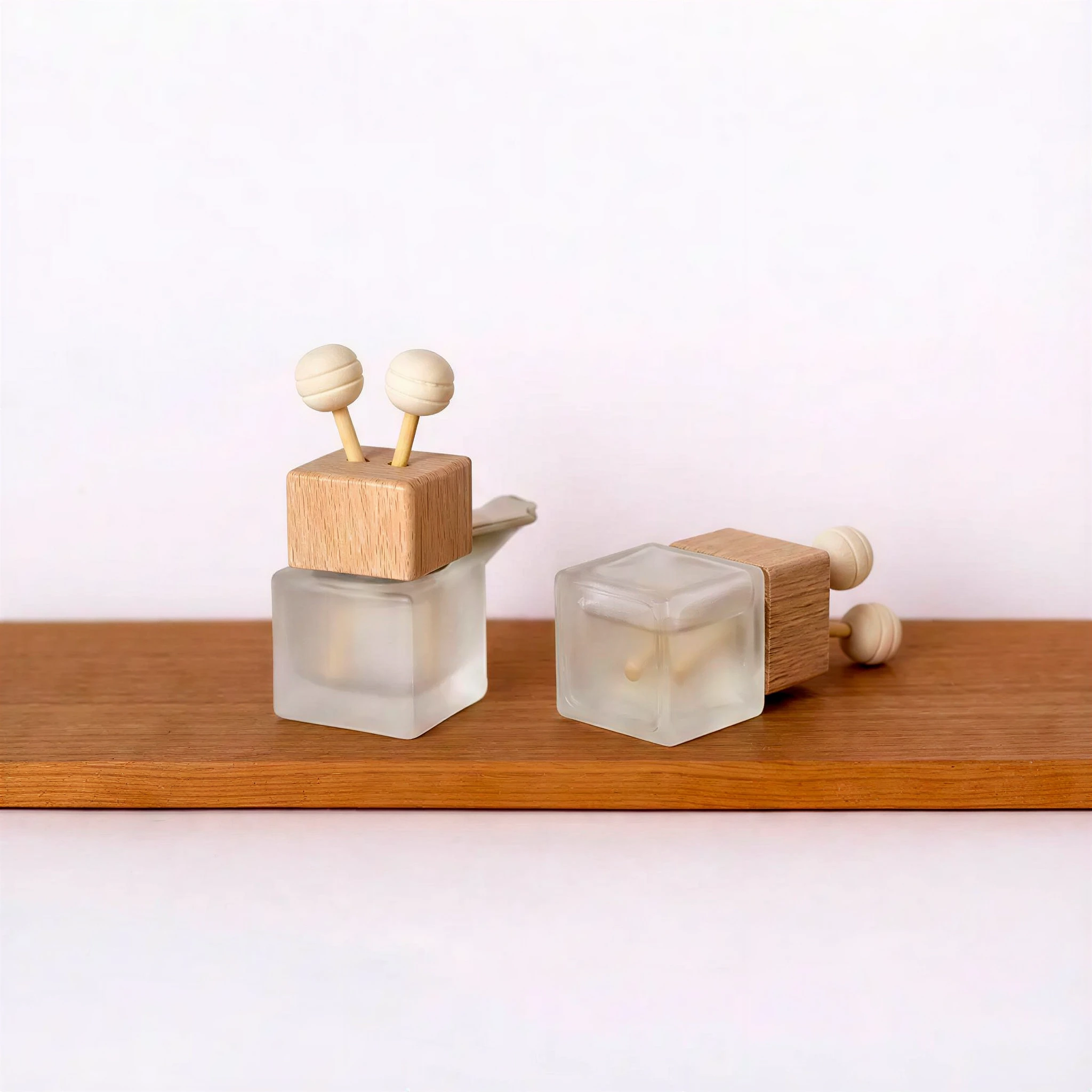 Аромадифузор для авто HARMONI Cube - Зображення 2